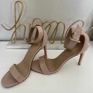 Women heels